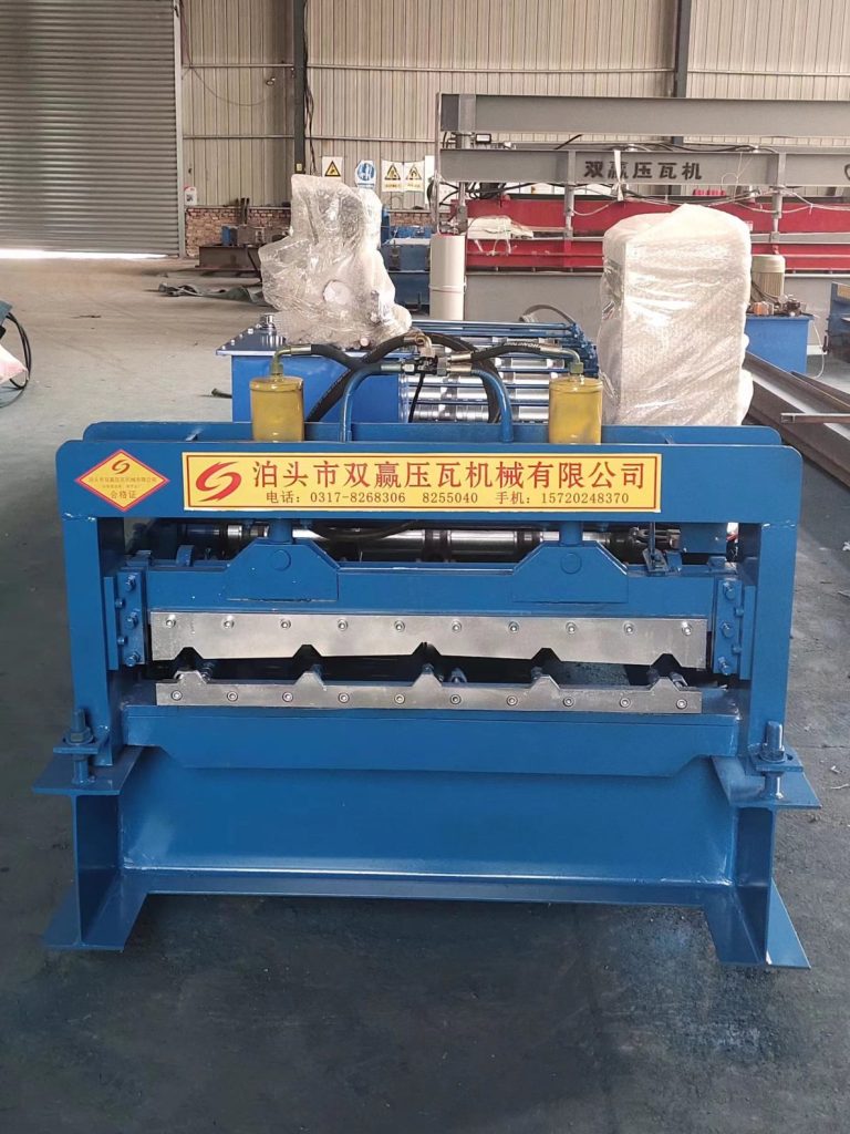 840 Model Color Steel Tile Roll forming Machine